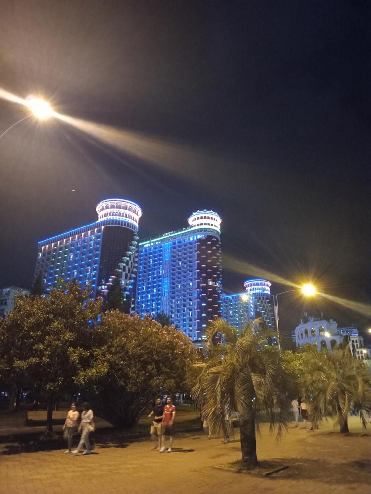 Orbi Batumi Apart Hotel Sea View Exterior foto