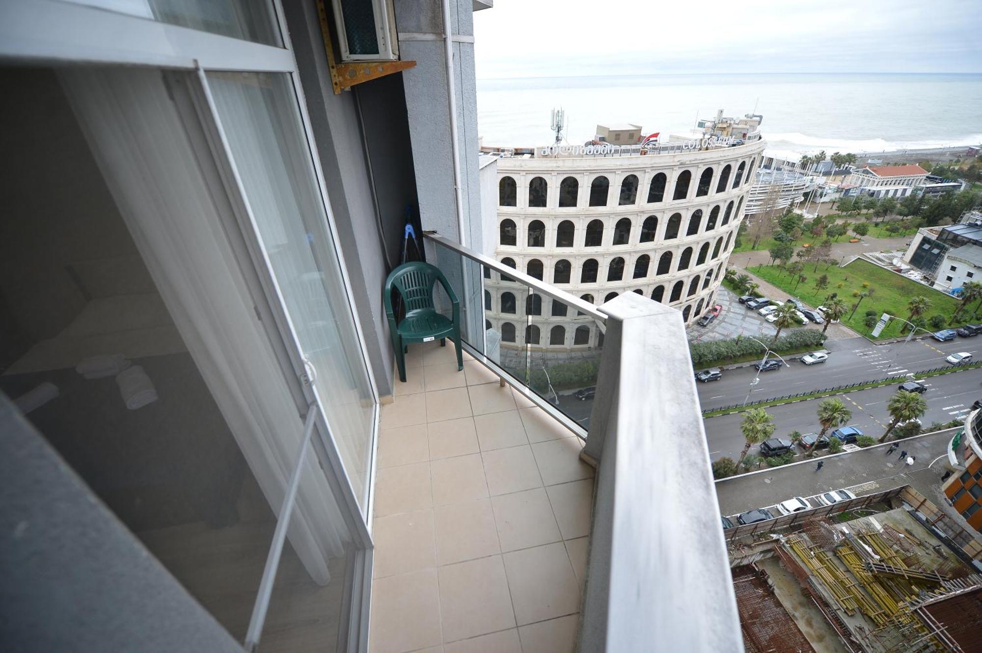 Orbi Batumi Apart Hotel Sea View Exterior foto