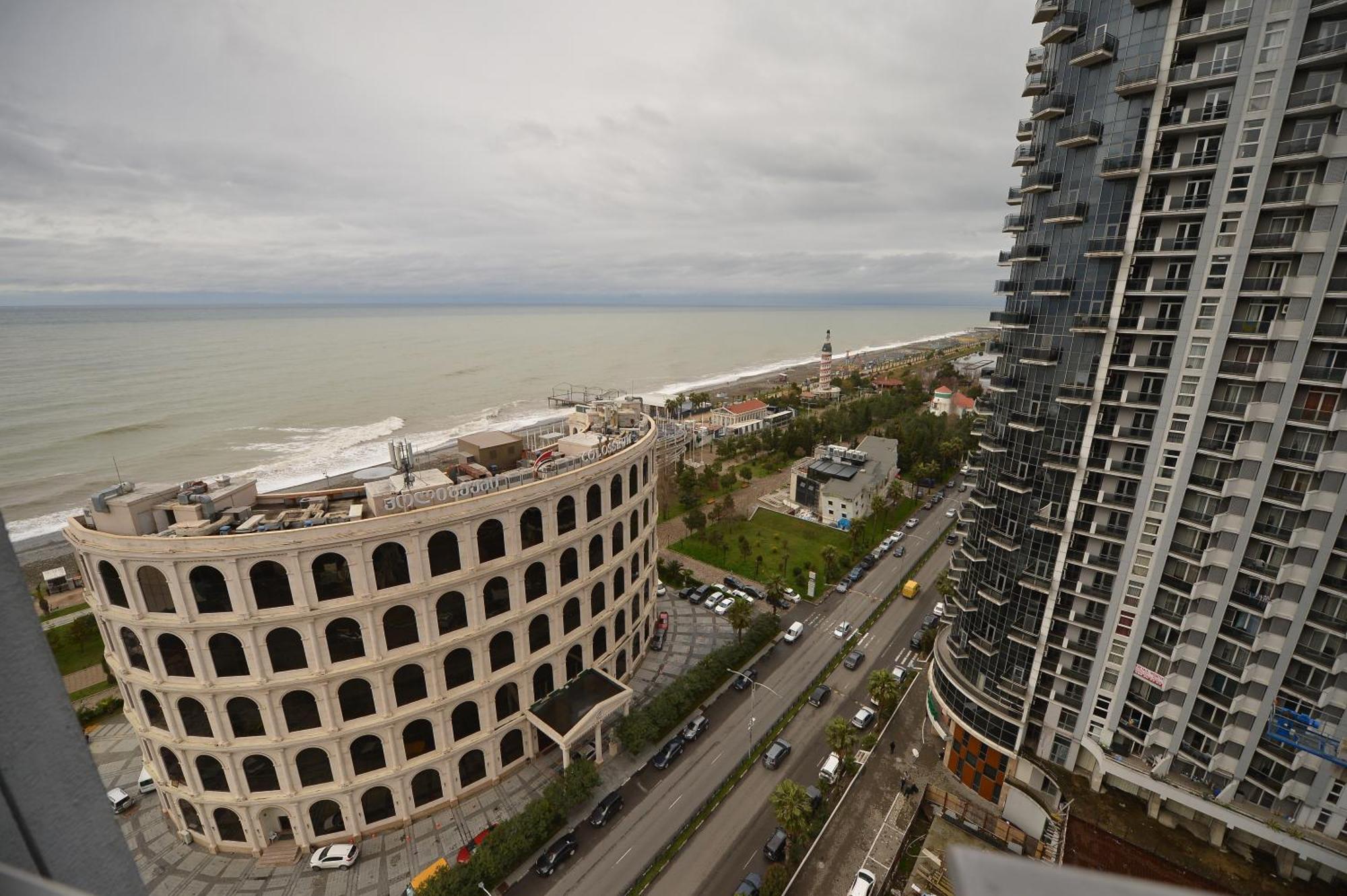 Orbi Batumi Apart Hotel Sea View Exterior foto